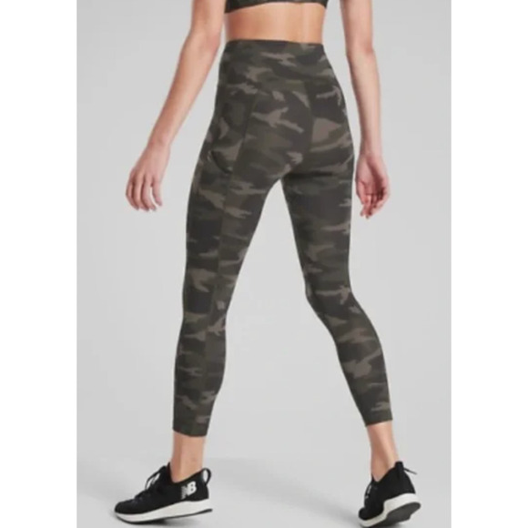 Athleta Ultimate Camo 7/8 Legging Olive Green - Picture 2 of 7